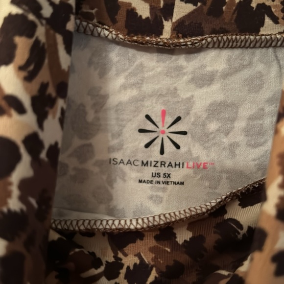 NWT Isaac Mizrahi Live leopard print turtle neck bodysuit - Picture 9 of 10